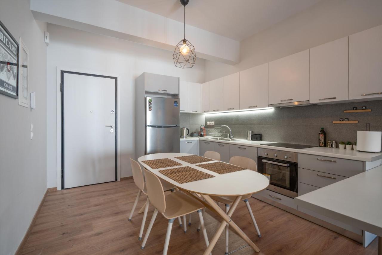 Exclusive Apartment In The Heart Of Athens Exterior photo